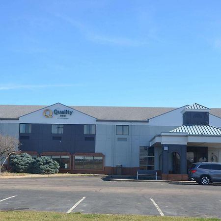 Quality Inn Perrysburg Exterior foto