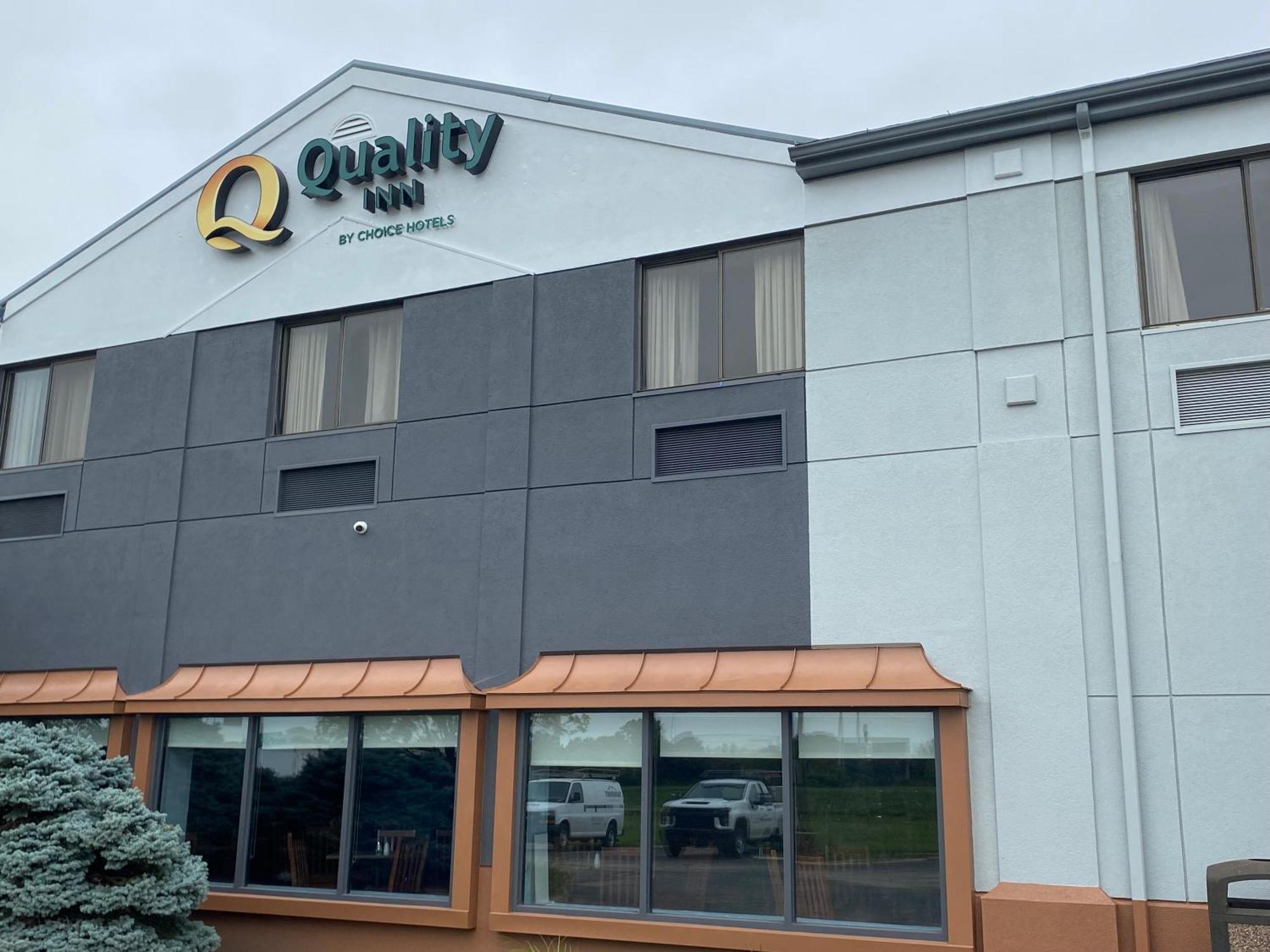 Quality Inn Perrysburg Exterior foto