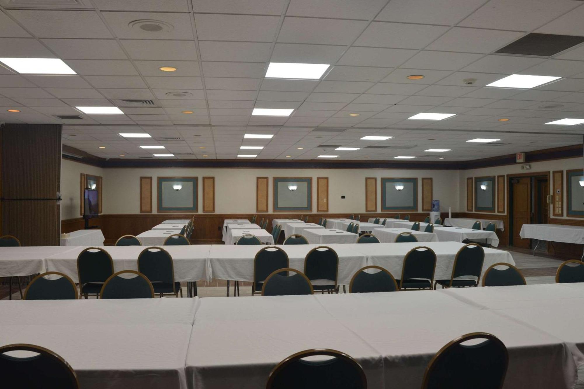 Quality Inn Perrysburg Exterior foto