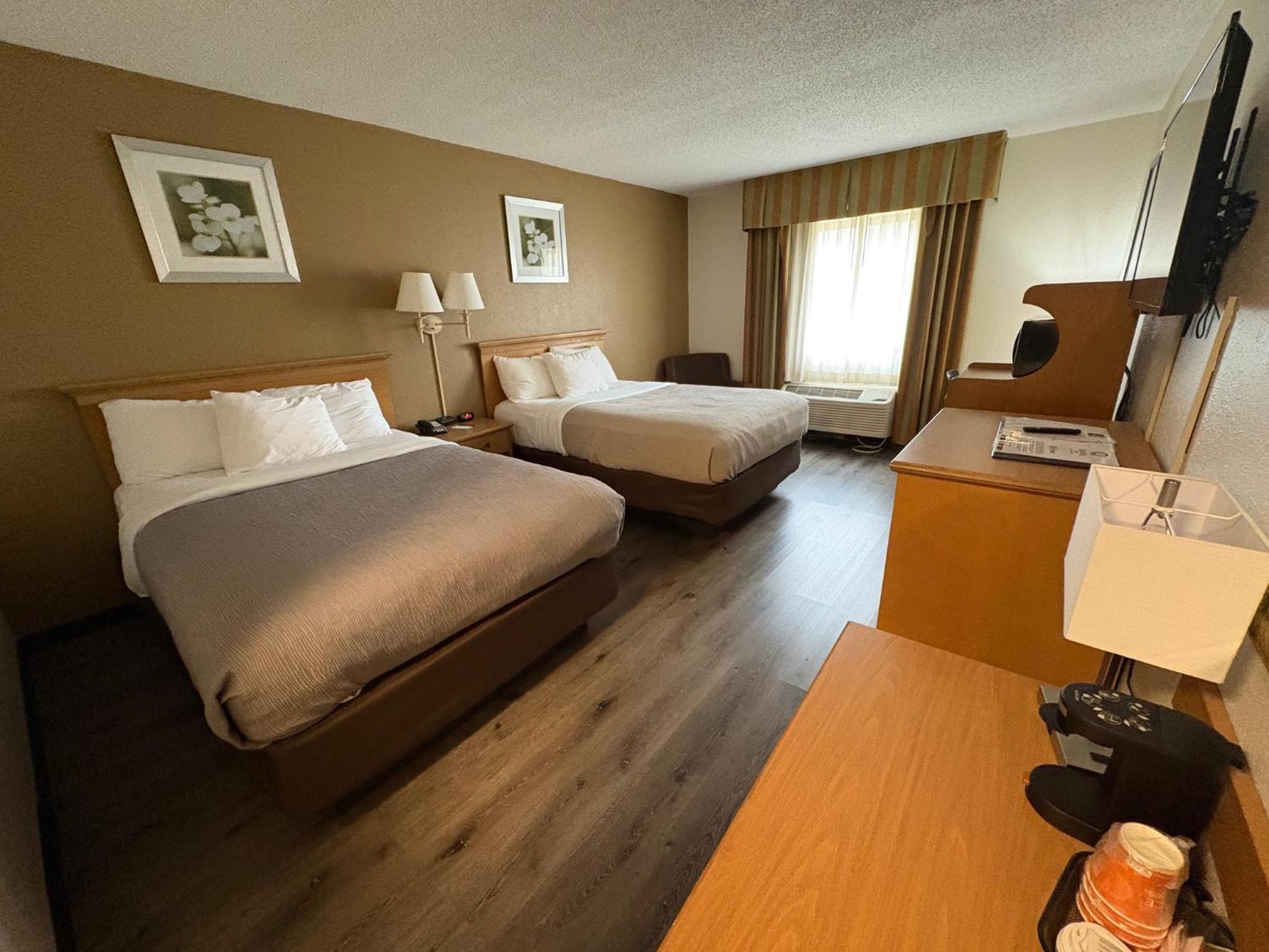 Quality Inn Perrysburg Exterior foto